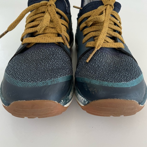 Lems Mesa Coastal Hiking Shoes - Picture 3 of 11